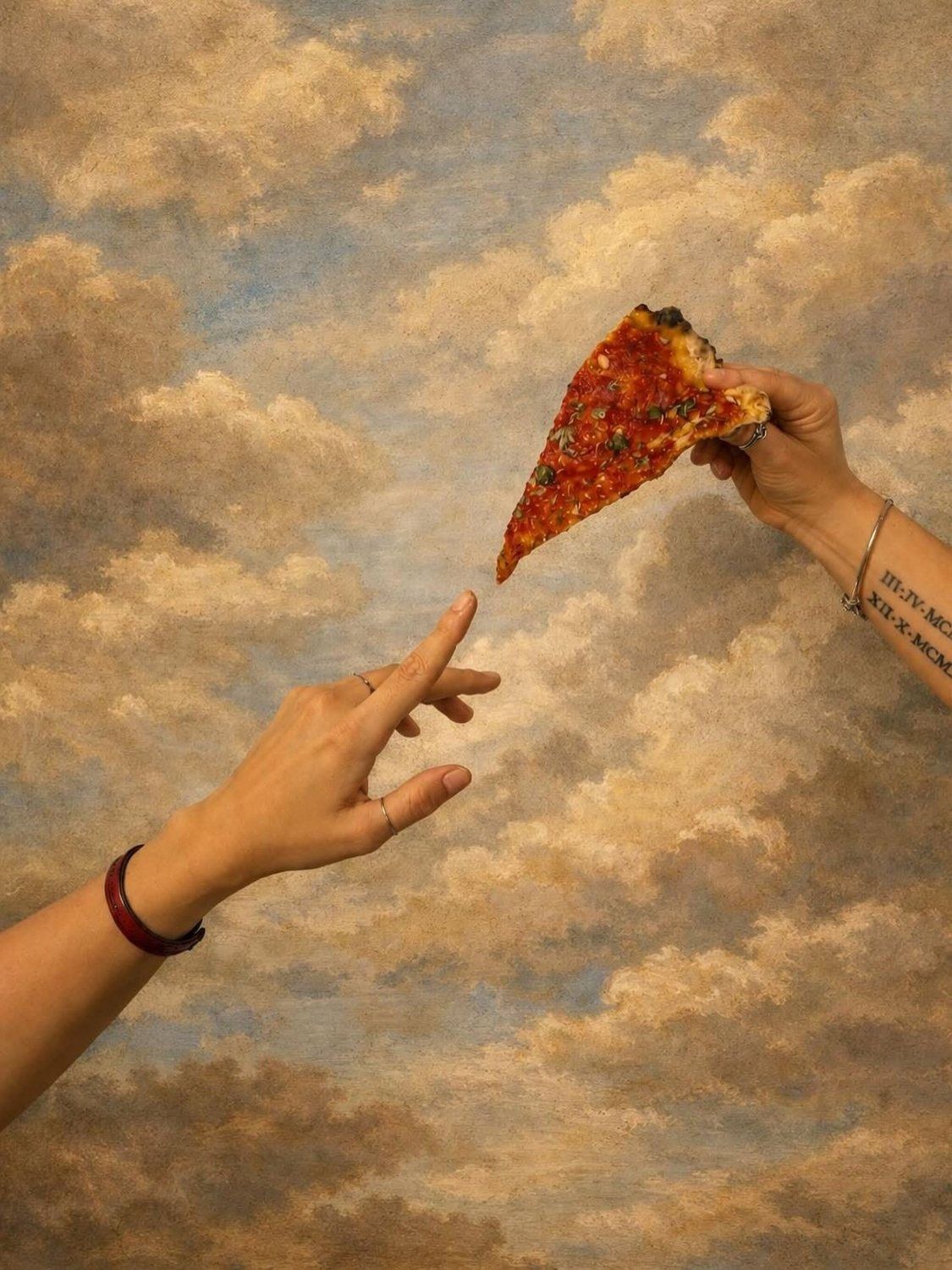 A slice of pizza passed hand to hand, Pizzeria La Lupa Tavira